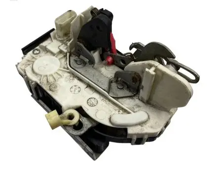 Jeep Compass Rear door lock P04589650AD T6CKD3412 L1050
