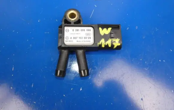 Mercedes-Benz CLA C117 X117 W117 Exhaust gas pressure sensor 0281006066 A0071536028 23052610857E
