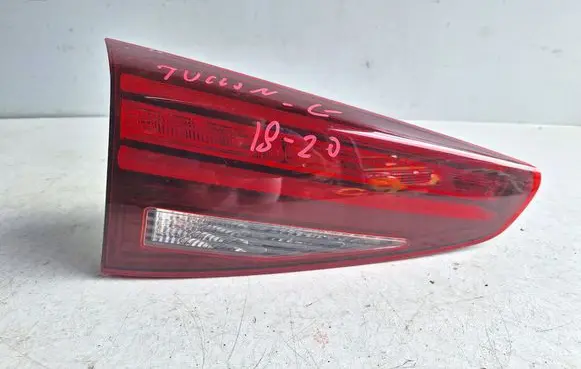Hyundai Tucson TL Tailgate rear/tail lights 92403D7600 110920181314 L009LTL0042477