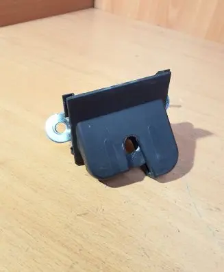 Seat Ibiza IV (6J,6P) Tailgate/trunk/boot lock/catch/latch 6J4827505 7HP827505