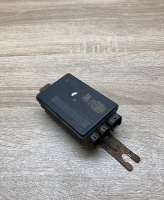 Mitsubishi Eclipse Seat control module SWS02003