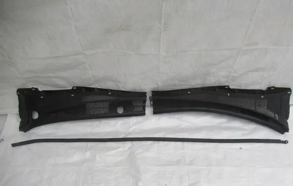 Mazda 6 Wiper trim