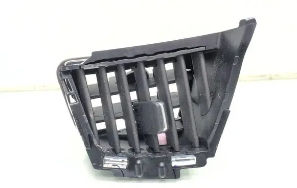 Opel Grandland X Dash center air vent grill 9838727377