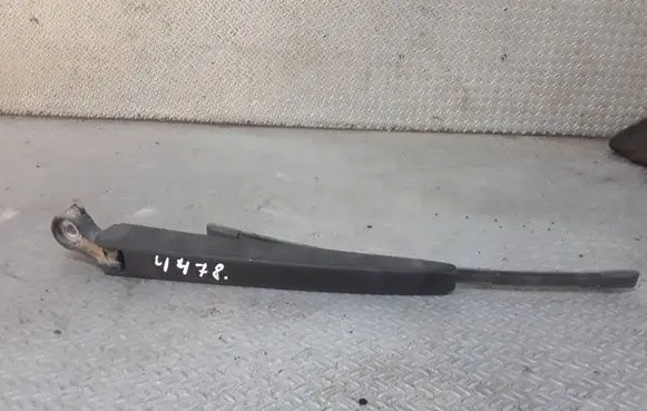 Volkswagen Polo V 6R Rear wiper blade 
