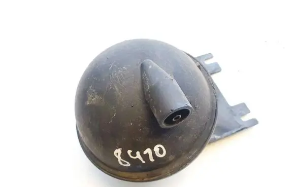 Vacuum air tank