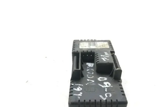 Volvo S60 Fuse box cover 6G9T14C507
