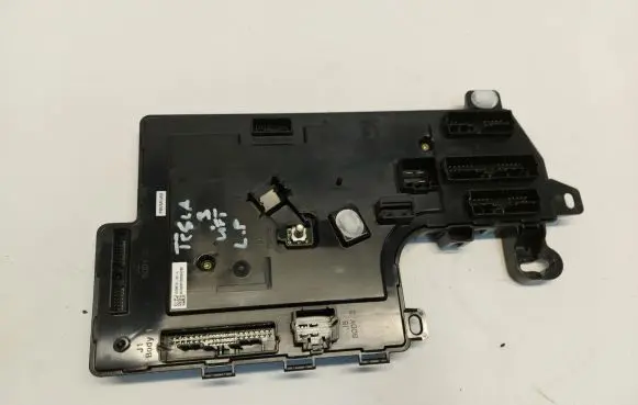 Tesla Model 3 Comfort/convenience module 1078673-32-L