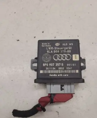 Audi A4 S4 B7 8E 8H Light module LCM 8P0907357B