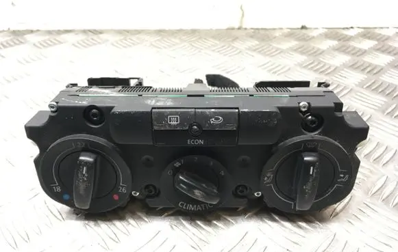 Volkswagen Jetta V Climate control unit 1K2820045B 5HB00932226