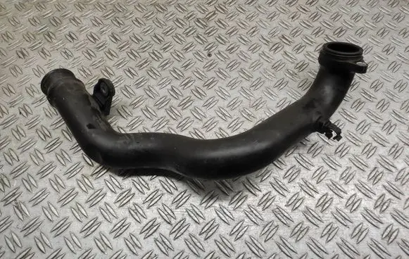 Fiat 500X Intercooler hose/pipe B00048