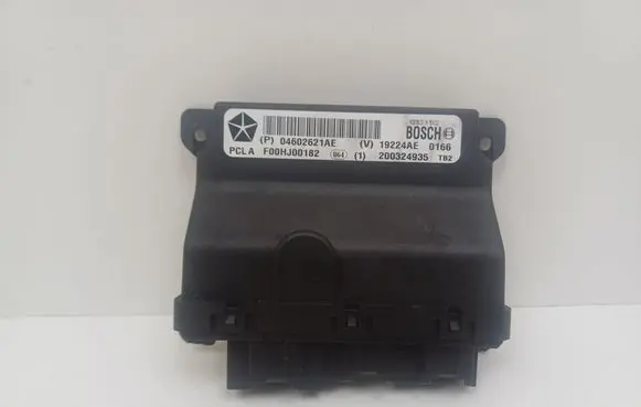 Jeep Grand Cherokee (WK) Door control unit/module 04602621AE 200324935 19224AE