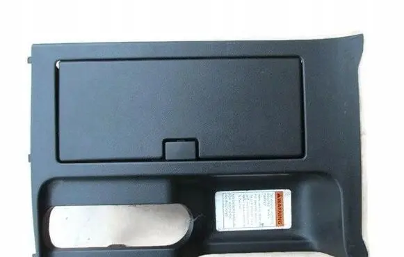 Suzuki Vitara (LY) Cup holder front 