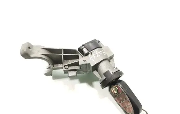 Alfa Romeo Mito Ignition lock 61137402