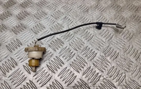 Toyota Avensis T250 Fuel temperature sensor 
