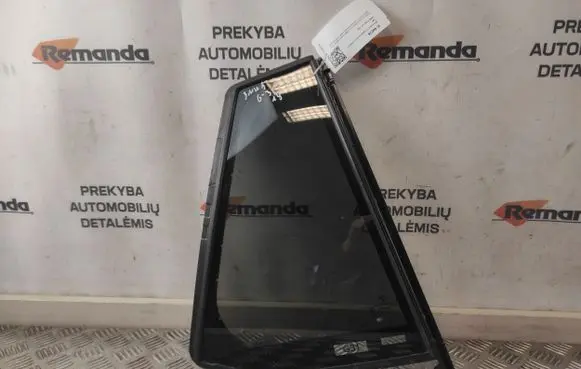 BMW 5 G30 G31 G38 Rear vent window glass 7387460 7336996