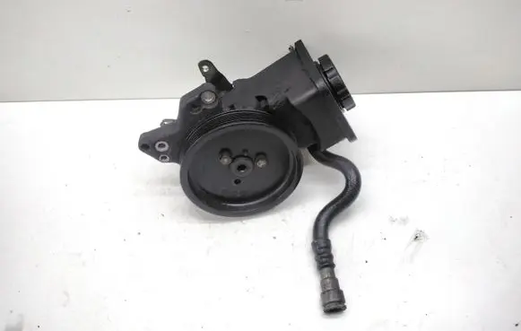 BMW X5 E53 Power steering pump 6762279