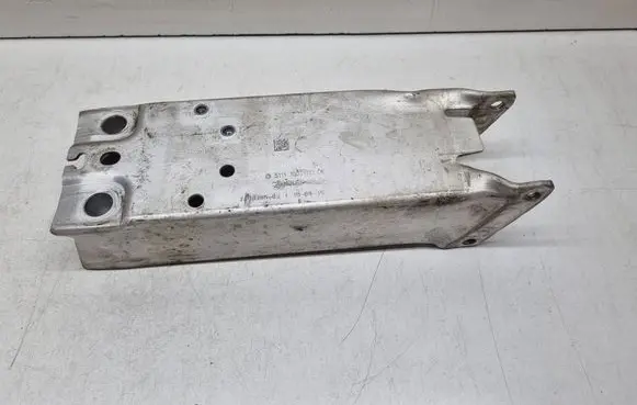 BMW 2 F46 Radiator support slam panel bracket 10031013