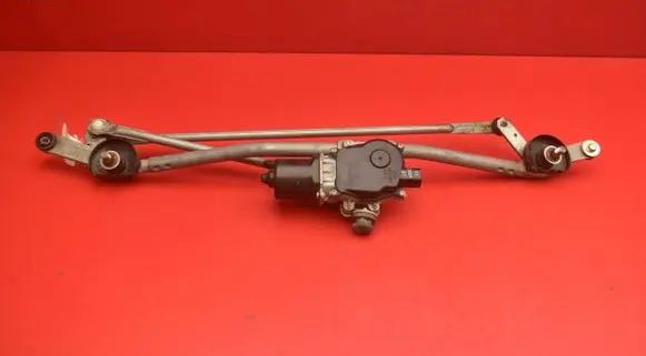 Front wiper linkage and motor
