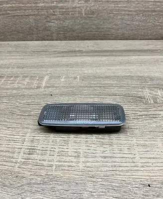 Audi A6 S6 C5 4B Other interior light 8L0947105A