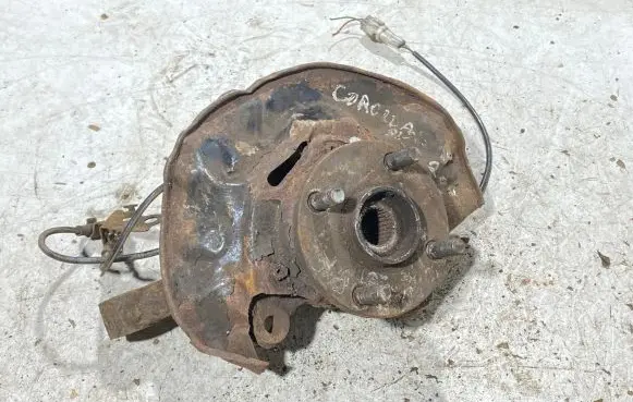 Toyota Corolla Verso AR10 Front wheel hub spindle knuckle