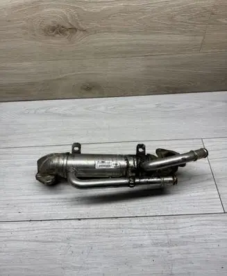 Audi A4 S4 B8 8K EGR valve cooler 038131513S 876459E