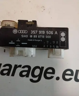 Volkswagen PASSAT B5.5 Coolant fan relay 357919506A 898719000