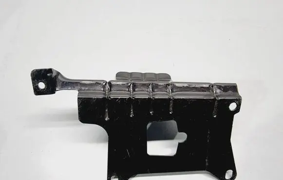 Battery bracket