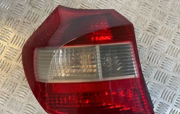 BMW 1 E81 E87 Rear/tail lights 6924501