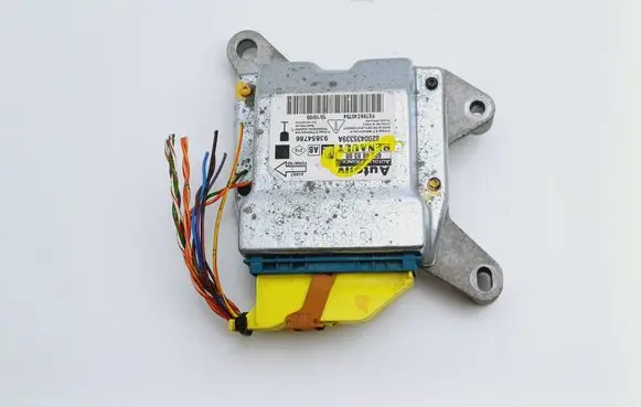 Renault Trafic II (X83) Airbag control unit/module 8200435339A 605488300