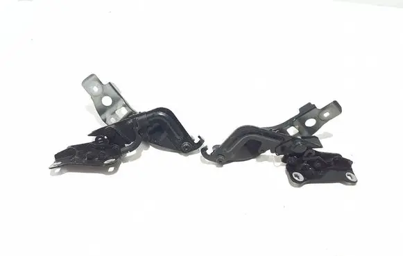 Mercedes-Benz GLA H247 Engine bonnet/hood hinges A2478807001