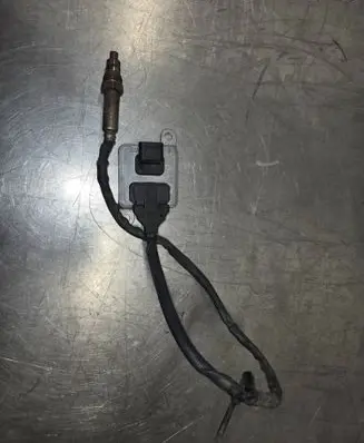 Mercedes-Benz C W205 Lambda probe sensor A0009053503