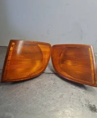Mercedes-Benz Vito Viano W638 Front indicator light 6R01489
