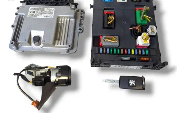 Peugeot 207 Engine ECU kit and lock set 0281015849 9674254080