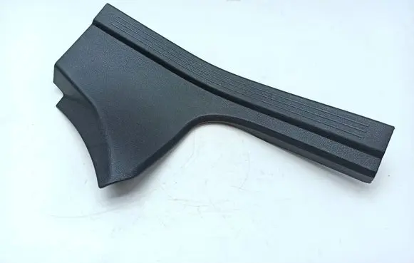 Mercedes-Benz E W212 Rear sill trim cover 2126860536 A2126860536