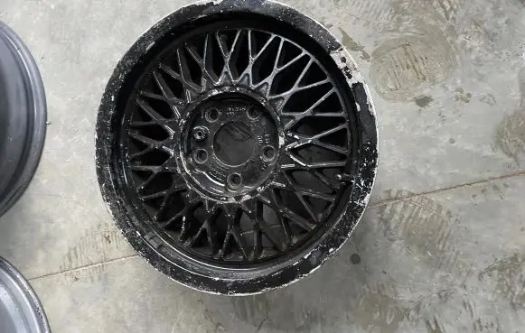 Volkswagen Transporter - Caravelle T4 R15 alloy rim 