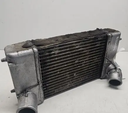 Land Rover Discovery Intercooler radiator