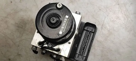 BMW 3 E90 E91 ABS Pump 6777158 4467200892 10020603444