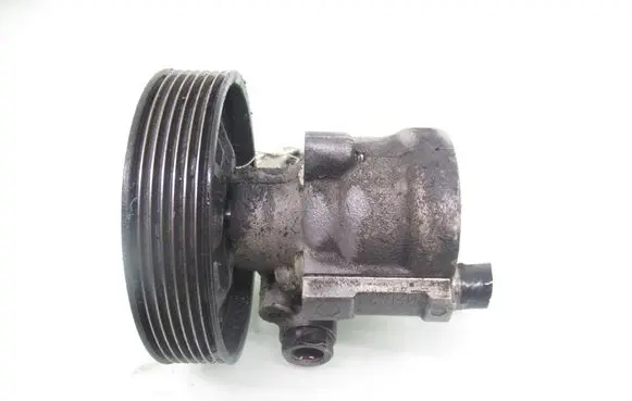 Nissan Primera Power steering pump 8200100082 26092070 8200096704
