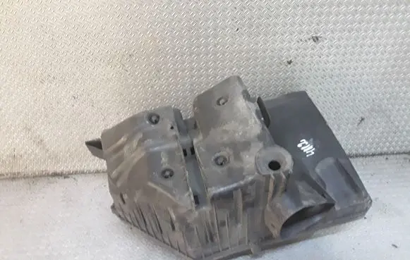 Volvo S80 Air filter box