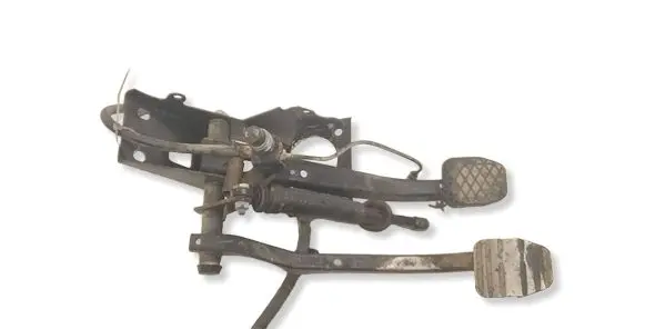 BMW 3 E30 Pedal assembly 