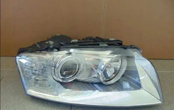 Audi A8 S8 D3 4E Headlight/headlamp