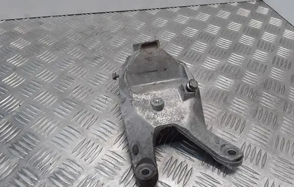 Audi A6 S6 C7 4G Engine mounting bracket 4G0199308AA