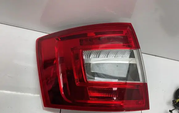 Skoda Octavia Mk3 (5E) Rear/tail lights 5E9945095B