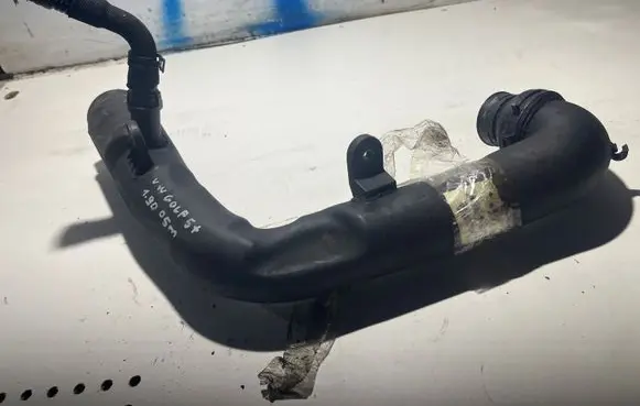 Volkswagen Golf V Intercooler hose/pipe