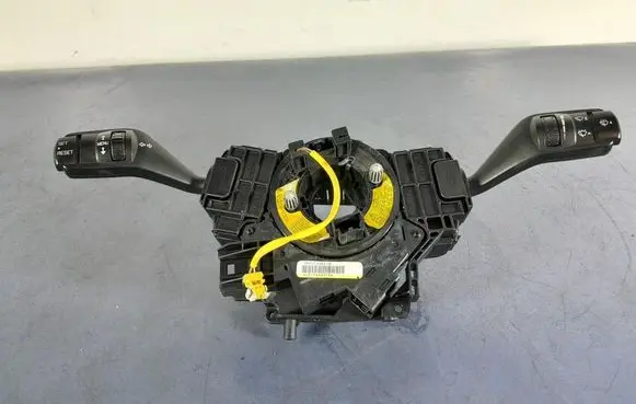 Ford Focus Other switches/knobs/shifts 4M5T14A664AB