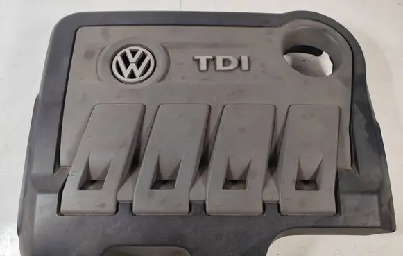 Engine cover (trim)