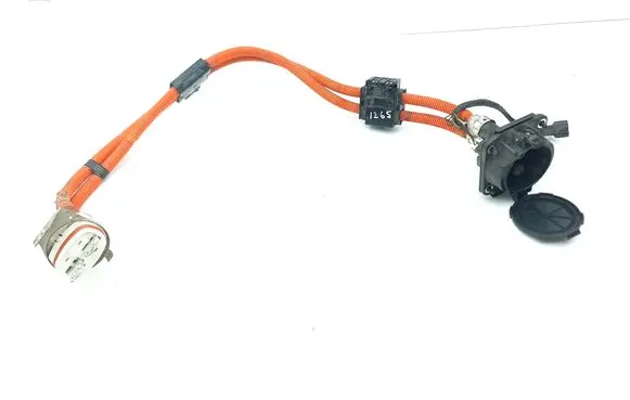 Nissan Leaf II (ZE1) Electric car charging cable 73LD1C01