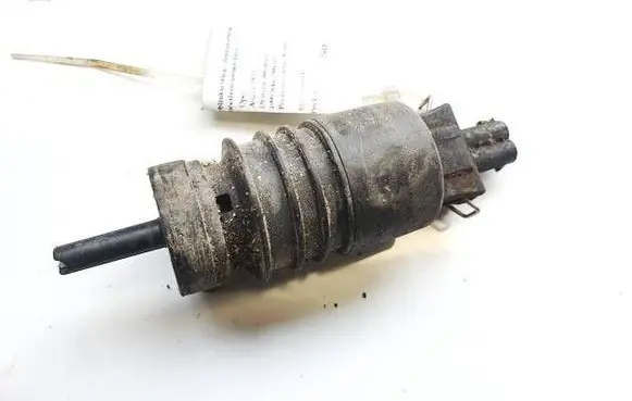 Opel Astra G Windscreen/windshield washer pump 