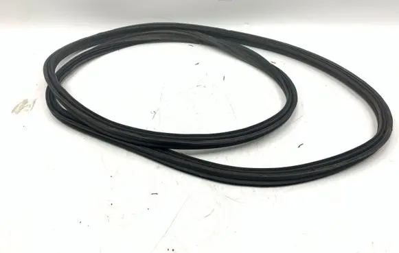 Hyundai Tucson JM Trunk rubber seal (body)