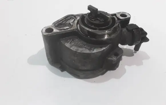 Peugeot 3008 I Water pump